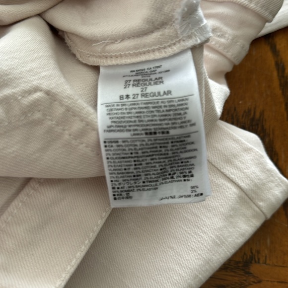 GAP Girlfriend Jeans SIZE 27R - Picture 8 of 9